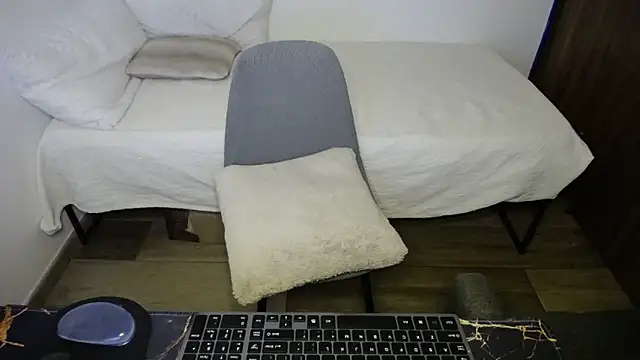 Snapshot of bossking017 chatting on February 2026 05:19:01 PM bossking017 online show from February 2026 05:19:01 PM