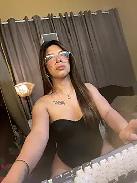 Nyxie luxx online show from April 2026 04:46:01 AM