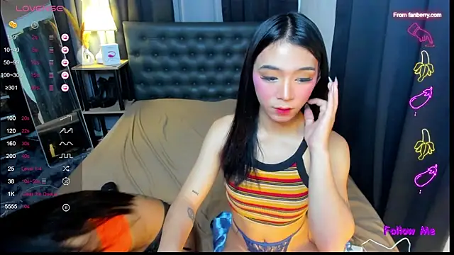 Snapshot of Kyliejennings chatting on November 2025 08:24:01 AM Kyliejennings online show from November 2025 08:24:01 AM