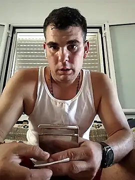 Snapshot of m702d-gr chatting on September 2025 03:03:02 PM m702d-gr online show from September 2025 03:03:02 PM