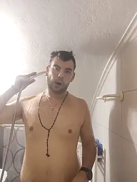 Snapshot of m702d-gr chatting on October 2025 06:53:01 PM m702d-gr online show from October 2025 06:53:01 PM