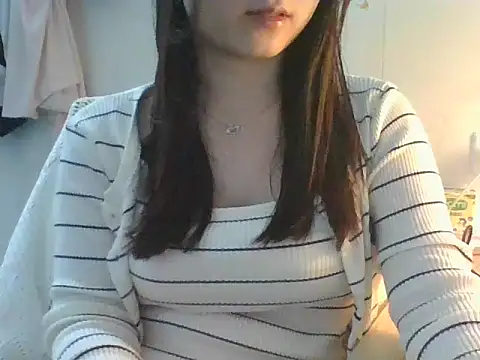 Linzly online show from February 2026 01:58:01 AM