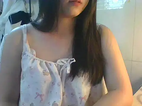 Linzly online show from April 2026 08:42:01 AM