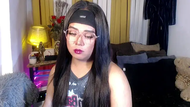 Snapshot of YourSweet-mich chatting on May 2026 08:36:02 PM YourSweet-mich online show from May 2026 08:36:02 PM