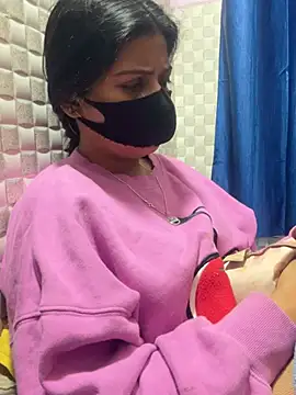 Hot Jaanvi  online show from February 2026 05:00:02 PM