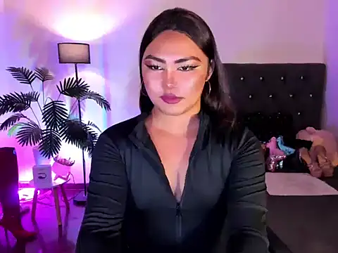 Unique Maya online show from April 2026 02:41:01 PM