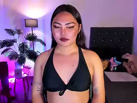 Unique Maya online show from April 2026 02:52:02 PM