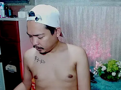 MANIACasianX online show from October 2025 09:32:01 AM