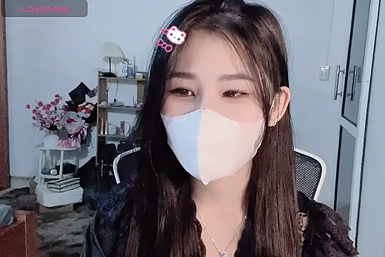    Daisy    online show from November 2025 04:28:02 PM