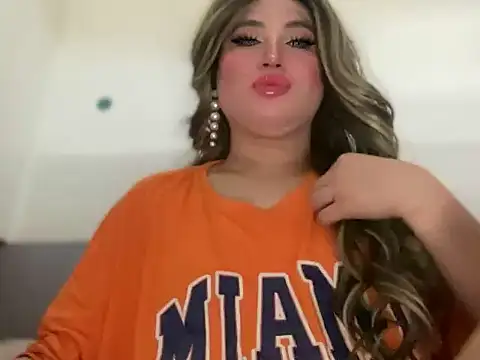 Snapshot of Naughtyrosecum chatting on September 2025 05:40:01 AM Naughtyrosecum online show from September 2025 05:40:01 AM