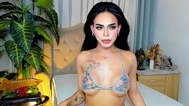 MochaliciousTransOnTop online show from January 2026 03:08:02 AM