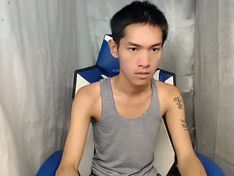 riks tyler online show from April 2026 06:16:01 PM