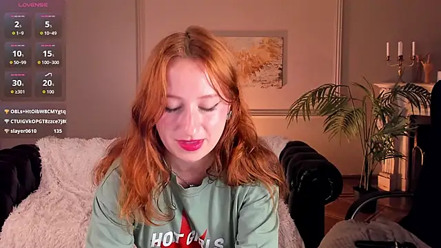 Snapshot of Violet_Griffen chatting on July 2026 06:25:02 PM Violet Griffen online show from July 2026 06:25:02 PM