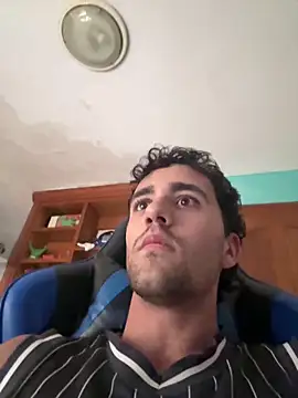 aavrdvh33 online show from November 2025 03:55:01 PM