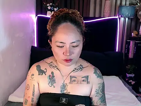 Snapshot of EstellaStarXxx chatting on May 2026 08:58:01 PM EstellaStarXxx online show from May 2026 08:58:01 PM