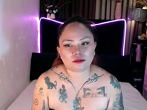 Snapshot of EstellaStarXxx chatting on May 2026 12:08:01 AM EstellaStarXxx online show from May 2026 12:08:01 AM