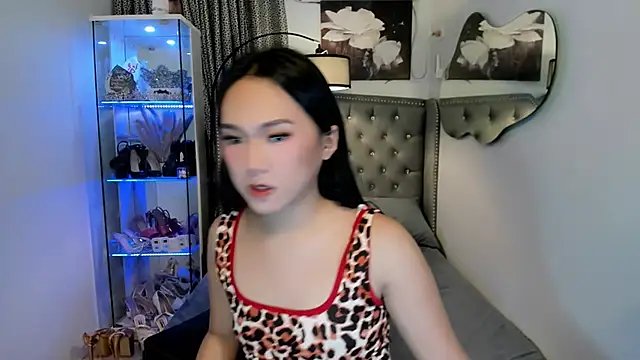 bigcockvenice online show from November 2025 02:50:01 PM