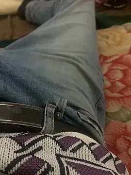 Snapshot of Aq2006 chatting on February 2026 07:32:02 PM Aq2006 online show from February 2026 07:32:02 PM