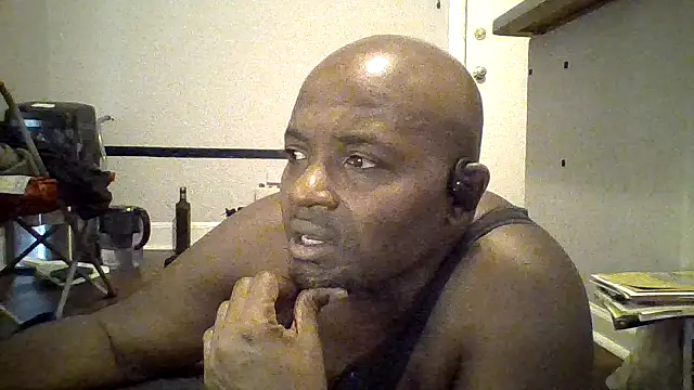 JezOne555 online show from December 2025 07:53:02 PM