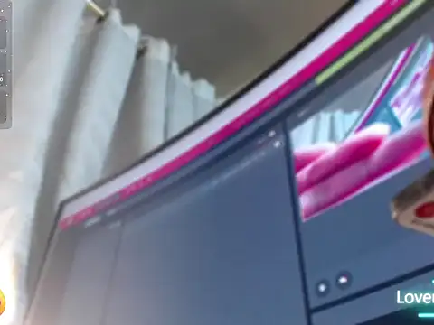 Snapshot of cute_vanessa12 chatting on November 2025 11:21:02 AM cute vanessa12 online show from November 2025 11:21:02 AM