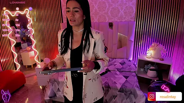 Rosalind tay online show from October 2025 11:55:02 AM