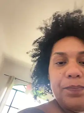 morenaluaa online show from September 2025 01:35:01 PM