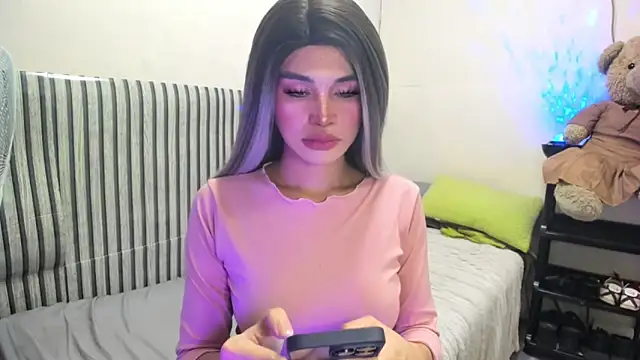 Snapshot of Ms_Monica chatting on December 2025 02:56:02 PM Ms Monica online show from December 2025 02:56:02 PM