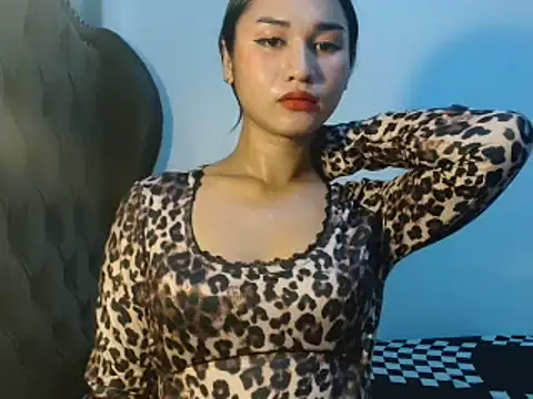 lava lux online show from June 2026 04:37:02 AM