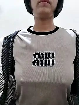 love sexy090 online show from February 2026 12:19:02 AM