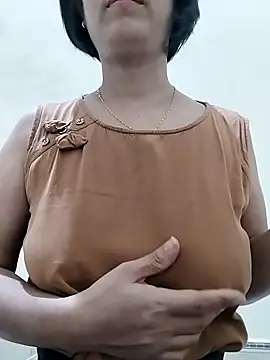 Snapshot of love_sexy090 chatting on April 2026 11:57:02 PM love sexy090 online show from April 2026 11:57:02 PM