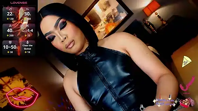 FridaHumphrey online show from October 2025 06:08:02 PM