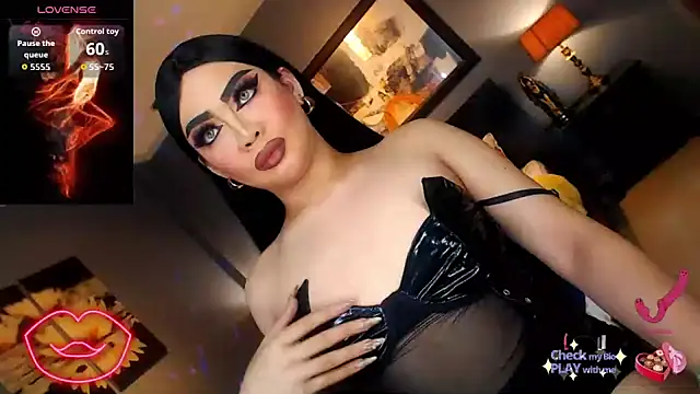 FridaHumphrey online show from March 2026 06:55:01 PM