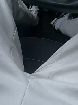 Snapshot of Lopochow chatting on February 2026 05:24:01 PM Lopochow online show from February 2026 05:24:01 PM