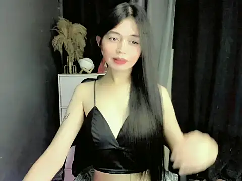 LexiLove online show from November 2025 01:33:02 PM