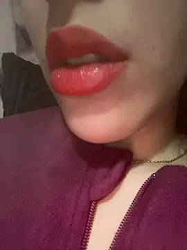 Mimisixo online show from March 2026 04:12:02 PM