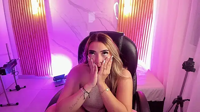 KYLIE JONES6 online show from April 2026 03:13:02 AM