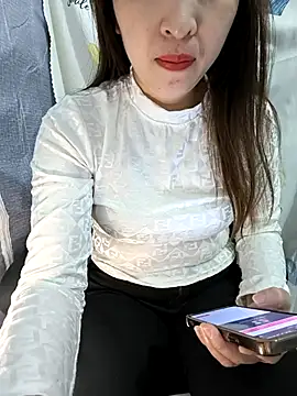 Ariana-Vy online show from November 2025 10:59:01 AM