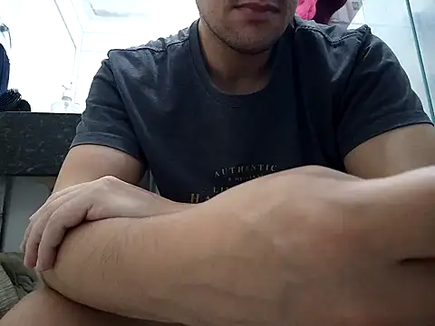 Snapshot of jeff_pepoer chatting on May 2026 12:47:02 PM jeff pepoer online show from May 2026 12:47:02 PM