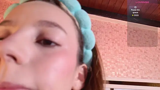 ambar rosse25 online show from October 2025 11:36:02 AM