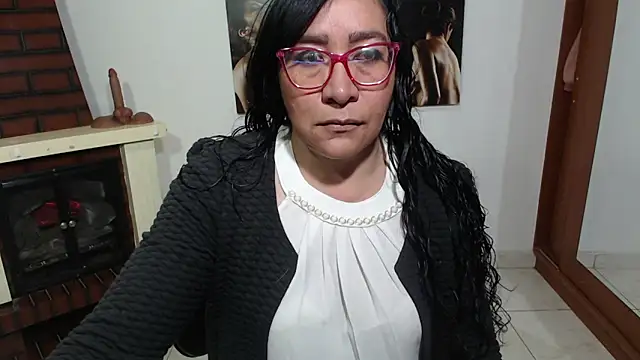 Grace mature milf online show from September 2025 10:26:02 AM