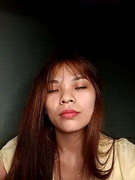 Ocnguyety online show from November 2025 01:54:02 PM