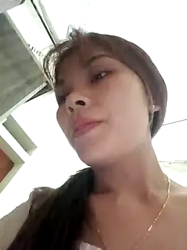 Ocnguyety online show from November 2025 01:22:01 PM