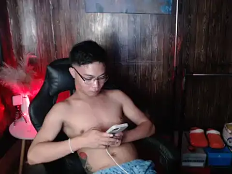 hotzachery online show from February 2026 08:57:02 AM