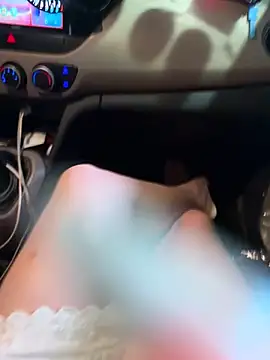 Meii-meyy online show from October 2025 04:28:01 PM