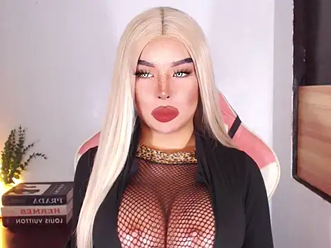 NataliaFernandezz online show from March 2026 05:19:01 PM