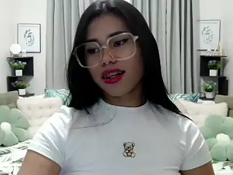 PrettyBlythes TS online show from October 2025 07:35:02 PM