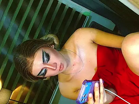 Snapshot of Queen_yasii_88 chatting on June 2026 07:35:02 PM Queen yasii 88 online show from June 2026 07:35:02 PM