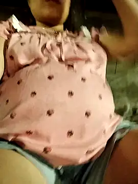 Snapshot of Rioo122 chatting on September 2025 01:56:01 PM Rioo122 online show from September 2025 01:56:01 PM