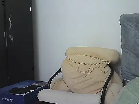 morenocabro10 online show from November 2025 12:35:02 AM