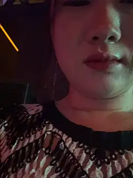 Snapshot of maomao_520 chatting on October 2025 03:21:02 PM maomao 520 online show from October 2025 03:21:02 PM